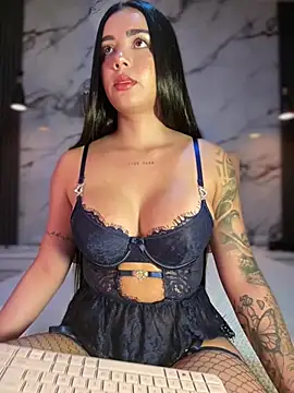 Pink Jazmin online show from 30, 5, 2026