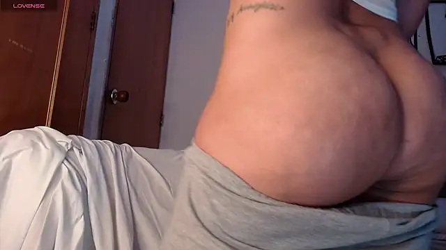 Snapshot of maraa_lee chatting on 26, 2, 2025 maraa lee online show from 26, 2, 2025