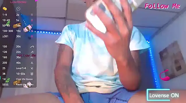 Reik Selfsuck23cm online show from 19, 12, 2024