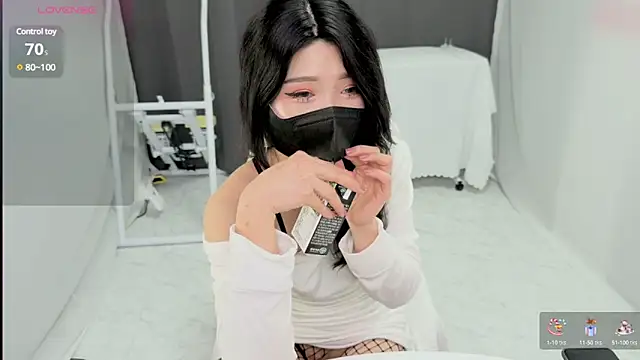 Snapshot of Mirai-Chan486 chatting on 19, 3, 2025 Mirai-Chan486 online show from 19, 3, 2025