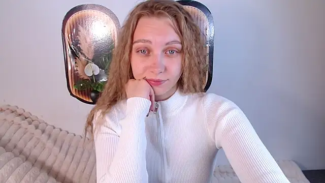 bellaa love  online show from 11, 5, 2026