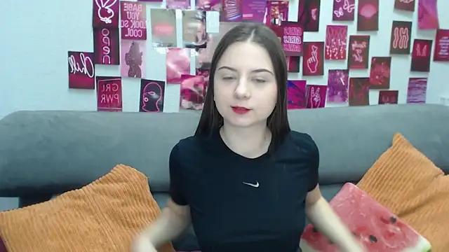 Snapshot of MilanaRoza chatting on 27, 3, 2026 MilanaRoza online show from 27, 3, 2026