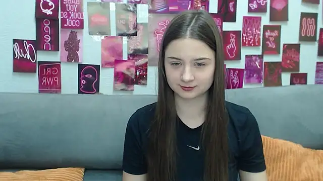 Snapshot of MilanaRoza chatting on 28, 3, 2026 MilanaRoza online show from 28, 3, 2026