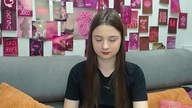 Snapshot of MilanaRoza chatting on 9, 4, 2026 MilanaRoza online show from 9, 4, 2026