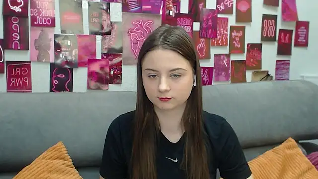 Snapshot of MilanaRoza chatting on 9, 4, 2026 MilanaRoza online show from 9, 4, 2026