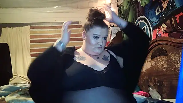 Snapshot of MsWetWetJones chatting on 7, 1, 2025 MsWetWetJones online show from 7, 1, 2025