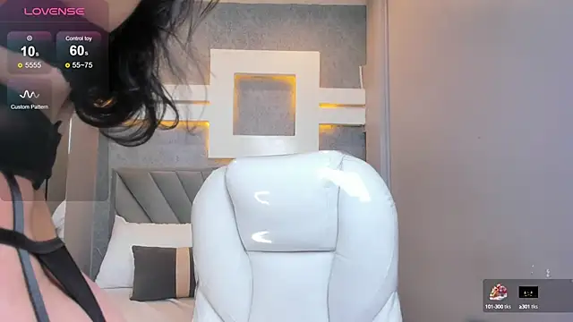 Snapshot of JessicaMilan chatting on 15, 3, 2025 JessicaMilan online show from 15, 3, 2025