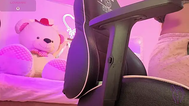 Laylafoxy tay online show from 30, 9, 2025