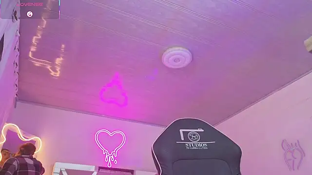 Laylafoxy tay online show from 17, 11, 2025