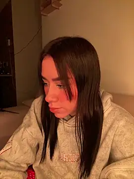Im Valen Cute online show from 19, 6, 2026
