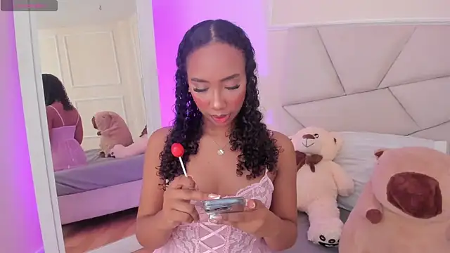 Snapshot of Amber__Sanchez chatting on 18, 3, 2025 Amber Sanchez online show from 18, 3, 2025