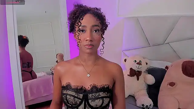 Amber  Sanchez online show from 20, 3, 2025