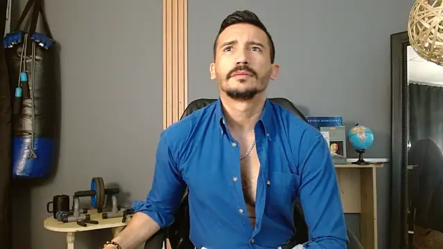 Reiko 85  online show from 6, 5, 2026