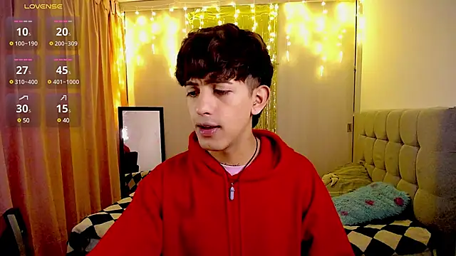 Snapshot of teobowny_ chatting on 30, 12, 2024 teobowny online show from 30, 12, 2024