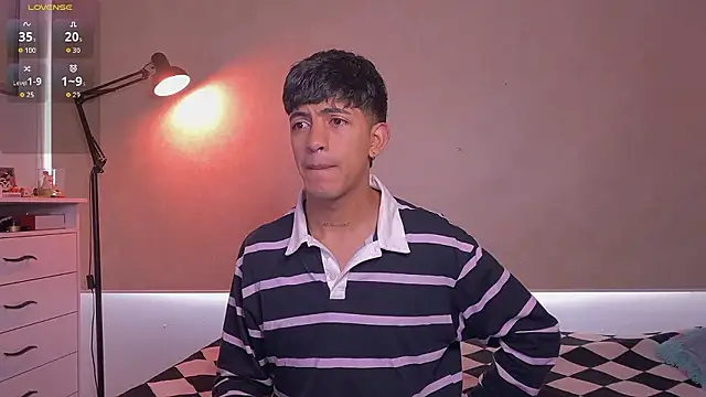 teobowny  online show from 8, 1, 2026