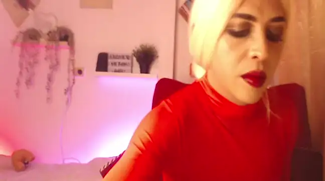 mariana fadulf  online show from 15, 12, 2024