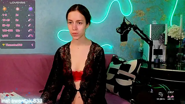 Snapshot of Anal_Girl_ chatting on 8, 12, 2024 Anal Girl online show from 8, 12, 2024