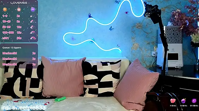Snapshot of Anal_Girl_ chatting on 5, 1, 2025 Anal Girl online show from 5, 1, 2025