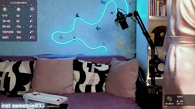 Snapshot of Anal_Girl_ chatting on 1, 2, 2025 Anal Girl online show from 1, 2, 2025