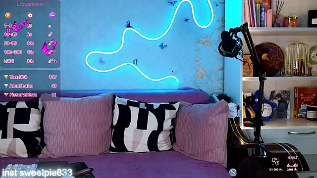 Snapshot of Anal_Girl_ chatting on 21, 3, 2025 Anal Girl online show from 21, 3, 2025