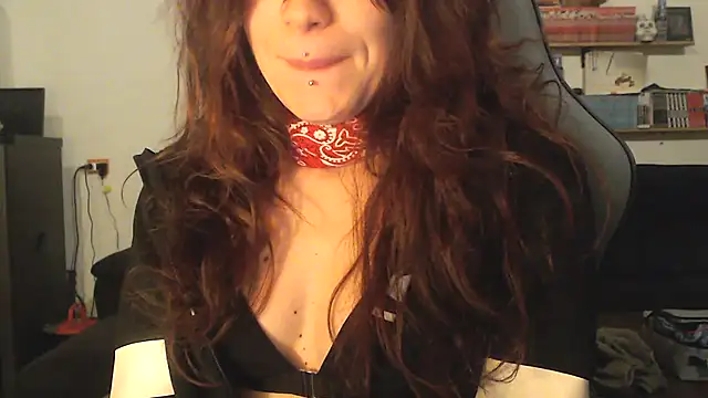 Snapshot of complicata_mente chatting on 23, 12, 2024 complicata mente online show from 23, 12, 2024