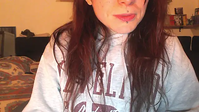 Snapshot of complicata_mente chatting on 7, 1, 2025 complicata mente online show from 7, 1, 2025