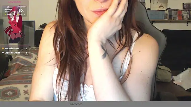 Snapshot of complicata_mente chatting on 7, 1, 2025 complicata mente online show from 7, 1, 2025