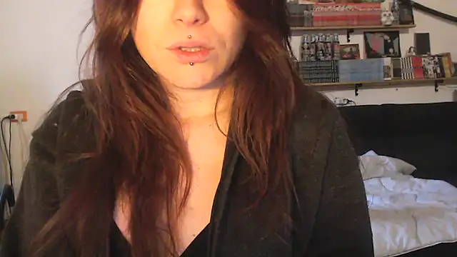 Snapshot of complicata_mente chatting on 11, 2, 2025 complicata mente online show from 11, 2, 2025