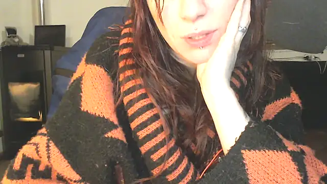 Snapshot of complicata_mente chatting on 18, 3, 2025 complicata mente online show from 18, 3, 2025