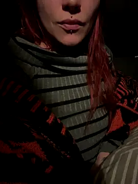 Snapshot of complicata_mente chatting on 27, 11, 2025 complicata mente online show from 27, 11, 2025