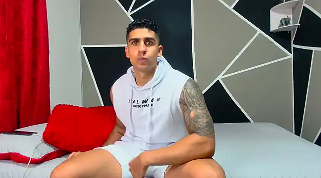 Snapshot of astrom_greyy chatting on 16, 1, 2025 astrom greyy online show from 16, 1, 2025