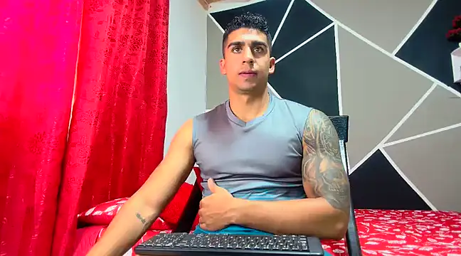 Snapshot of astrom_greyy chatting on 3, 3, 2025 astrom greyy online show from 3, 3, 2025