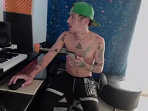 Snapshot of patrik_tattoo_ chatting on 29, 1, 2025 patrik tattoo online show from 29, 1, 2025