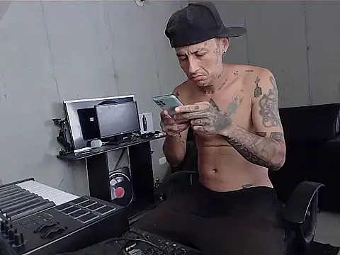 patrik tattoo  online show from 6, 2, 2026