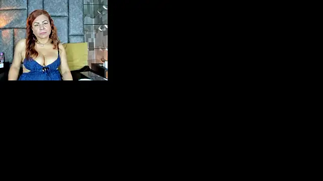Snapshot of Corina_Taylor_ chatting on 3, 10, 2025 Corina Taylor  online show from 3, 10, 2025