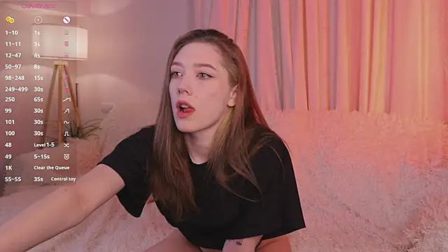 Snapshot of SelestaRobertson chatting on 10, 5, 2026 SelestaRobertson online show from 10, 5, 2026