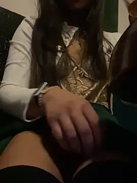 Jade Zephyra online show from 23, 12, 2024