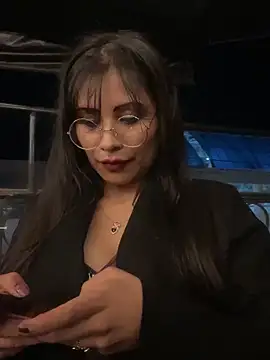 Snapshot of Jade_Zephyra chatting on 6, 3, 2026 Jade Zephyra online show from 6, 3, 2026