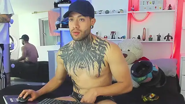  tatho perovich  online show from 22, 12, 2024