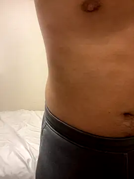 YU-KI00 online show from 2, 12, 2025