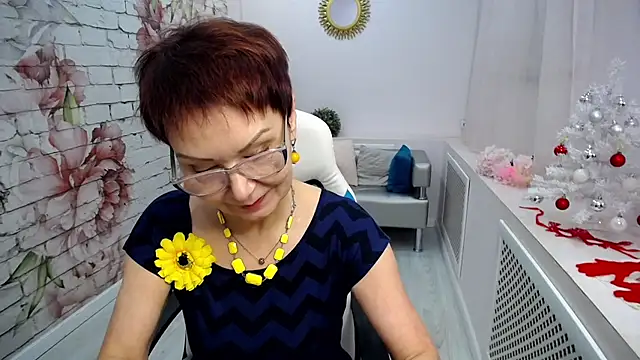 Snapshot of Cutie_Asya chatting on 5, 12, 2024 Cutie Asya online show from 5, 12, 2024