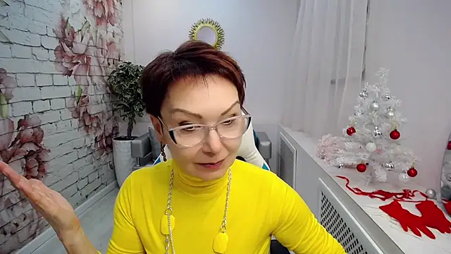Snapshot of Cutie_Asya chatting on 9, 12, 2024 Cutie Asya online show from 9, 12, 2024