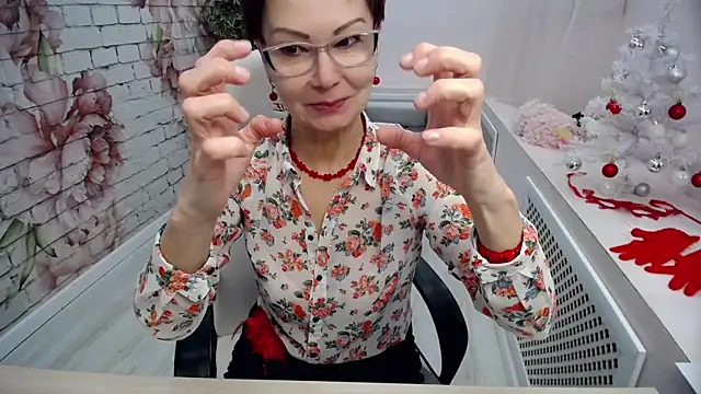 Snapshot of Cutie_Asya chatting on 19, 12, 2024 Cutie Asya online show from 19, 12, 2024