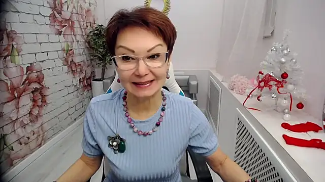 Snapshot of Cutie_Asya chatting on 8, 1, 2025 Cutie Asya online show from 8, 1, 2025