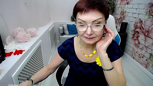 Snapshot of Cutie_Asya chatting on 27, 1, 2025 Cutie Asya online show from 27, 1, 2025
