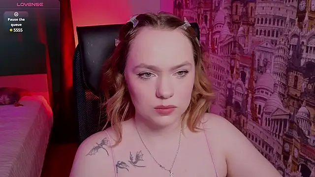 Kari Lunna online show from 8, 2, 2025
