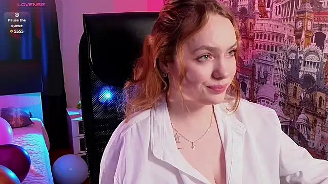 Kari Lunna online show from 5, 3, 2025
