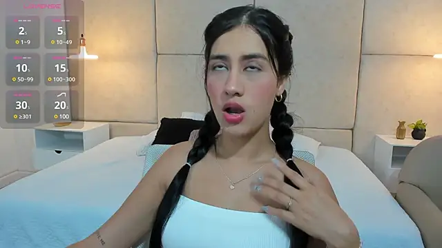 Amiirra  online show from 23, 12, 2024