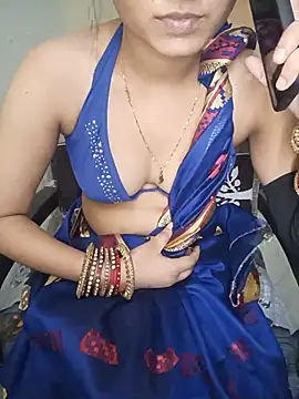 Snapshot of Hot__Mirchi chatting on 20, 6, 2026 Hot Mirchi online show from 20, 6, 2026