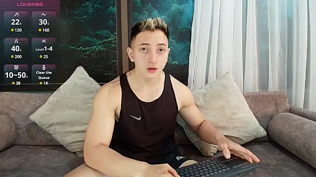 Zack Miller24 online show from 2, 1, 2025